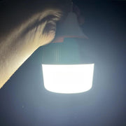 Bombilla recargable con sensor de mano y agua