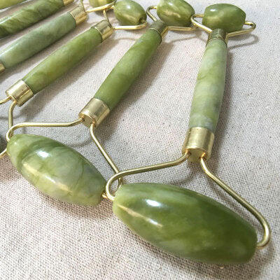Masajeador facial jade y gua sha