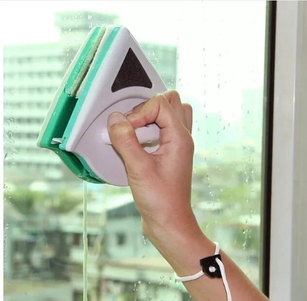 Limpiacristales magnético para ventanas