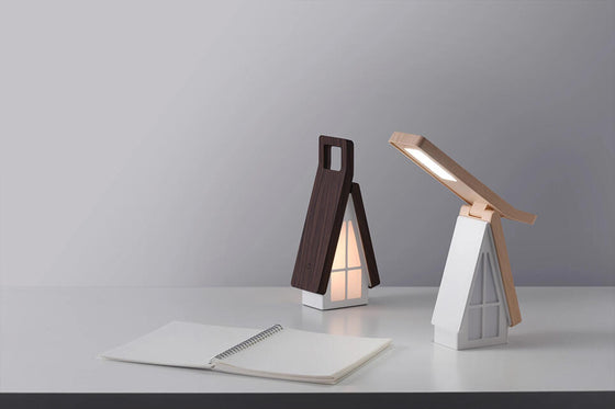 Lámpara de mesa con forma de casa | ViamoMas