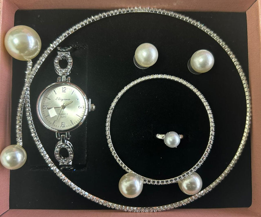 Conjunto joyas plateado con perlas