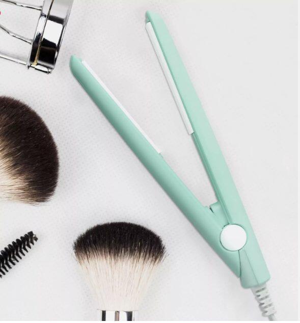 Mini plancha pelo compacta para retoques