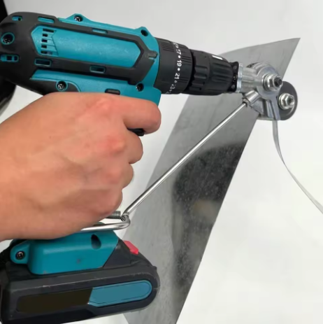 Taladro 48V con 2 baterías y cortador