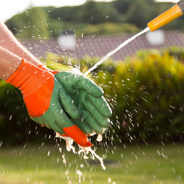 Guantes jardinería con garras impermeables
